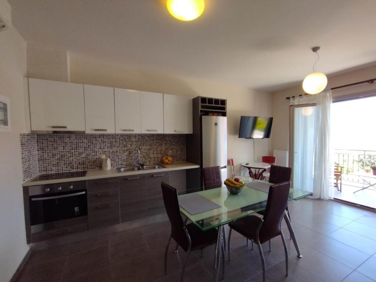 Angelos Apartments Karavomylos Buitenkant foto