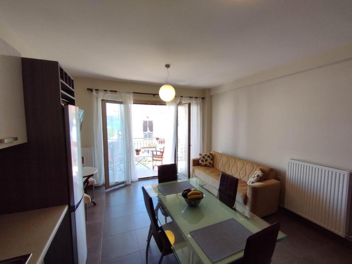 Angelos Apartments Karavomylos Buitenkant foto